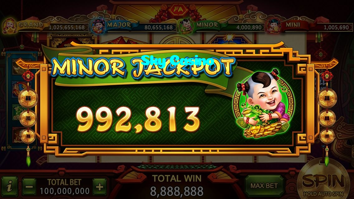 Sky Casino casino presented on mobile device in Pakistan with slots and live games